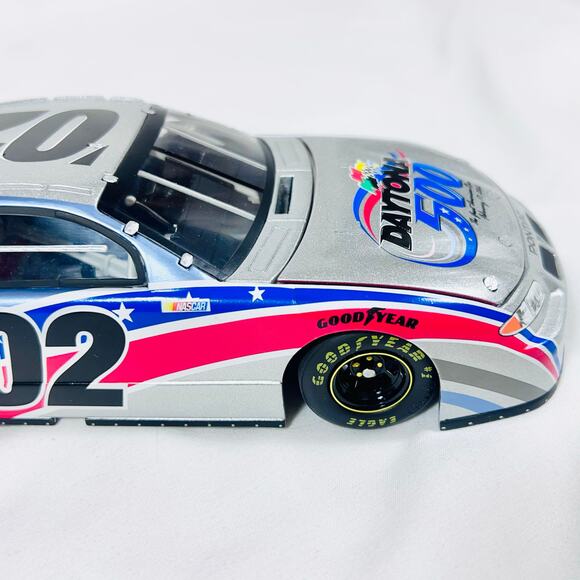 Team Caliber #2 Daytona 500 2002 Grand Prix Pontiac NASCAR Diecast 1:24 - Picture 7 of 16